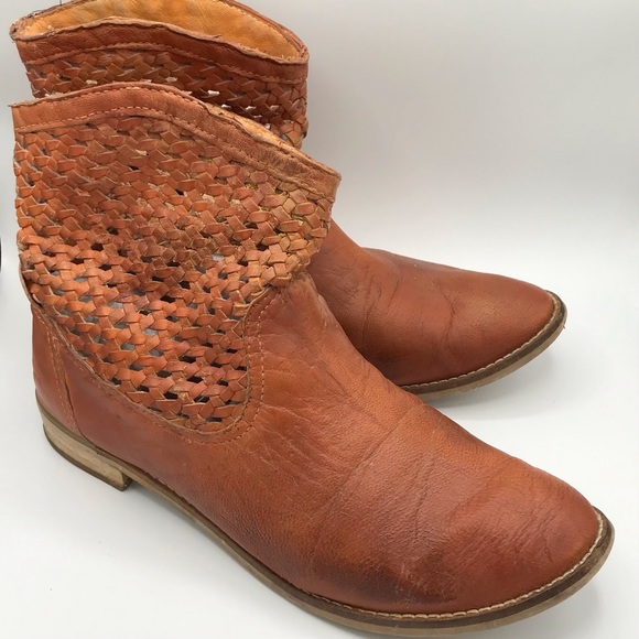 Little Burgundy Ginata Cognac Size 40 (10) Distressed Pull-On Booties - Picture 2 of 2